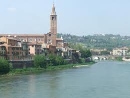 Il fiume Adige a Verona