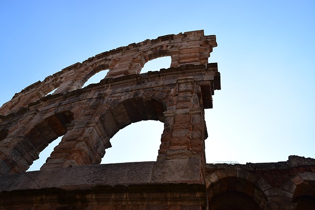 VERONA ROMANA 2 – ARENA